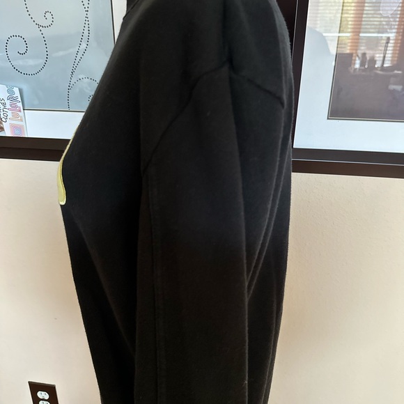 Fila Black sweatshirt With Multicolor Letters. Size Medium - Picture 6 of 7